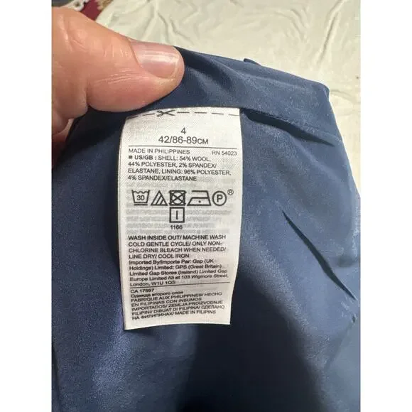 Banana Republic Suit Set Size 4 Dark Blue Italian Wool Skirt & Jacket NWT - Picture 9 of 9